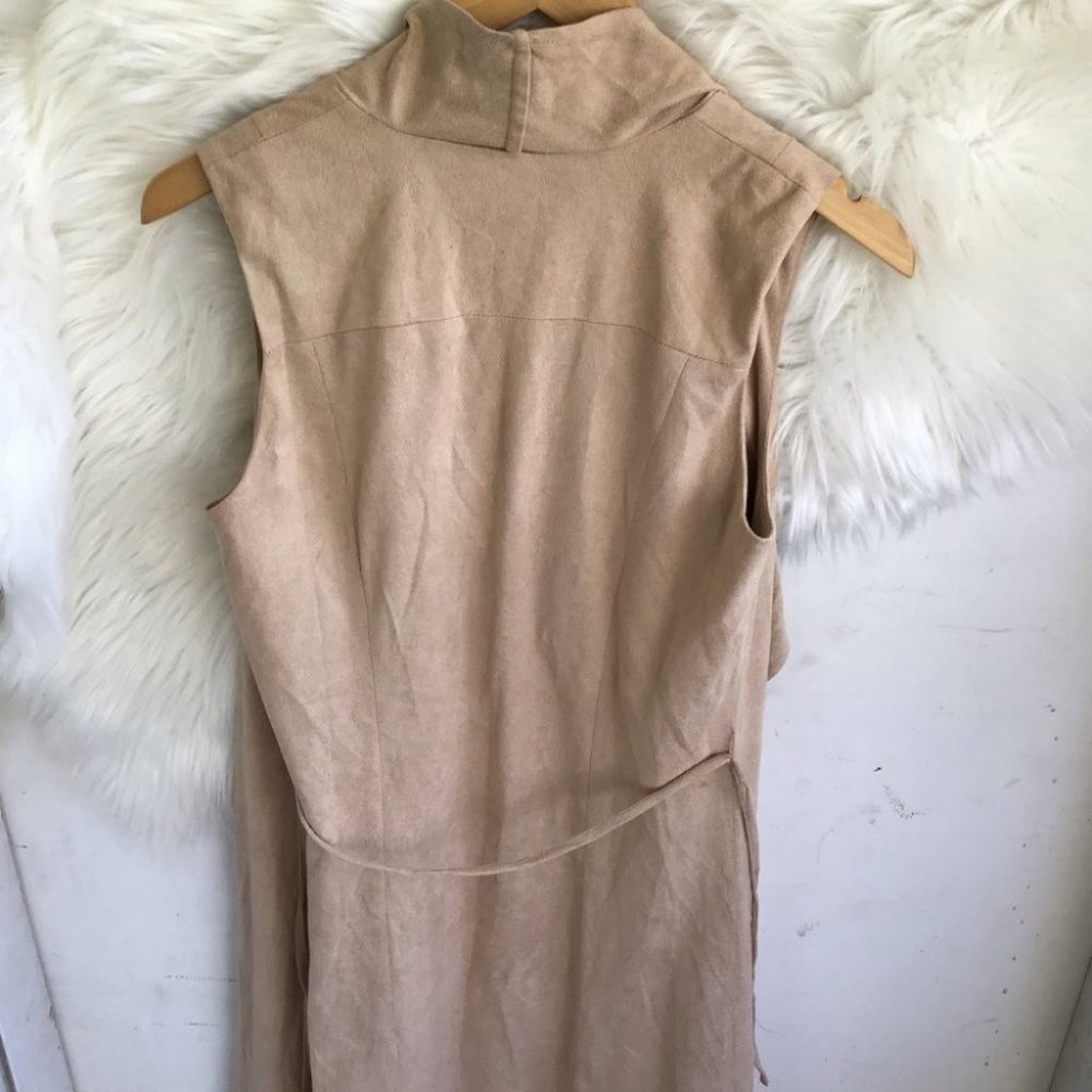 Fashion Nova Tan Faux Suede Sleeveless Duster - Picture 4 of 5